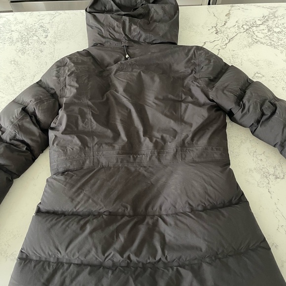 Size 10 Women’s Lululemon Sleet Street Jaclet - Picture 9 of 11